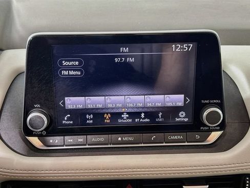 Used 2023 Nissan Rogue SL AWD/4WD image 12