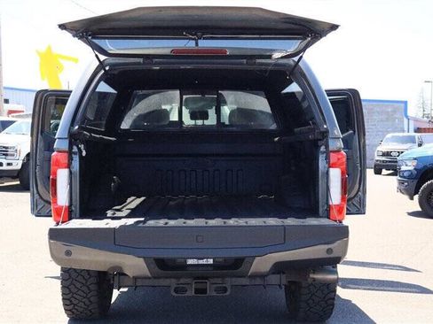 Used 2017 Ford F350 Platinum w/ Platinum Ultimate Package AWD/4WD image 42