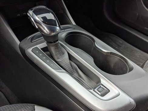 Used 2024 Buick Envista Preferred w/ Advanced Safety Package image 15