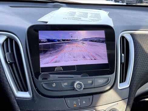 Used 2024 Chevrolet Malibu LS image 16