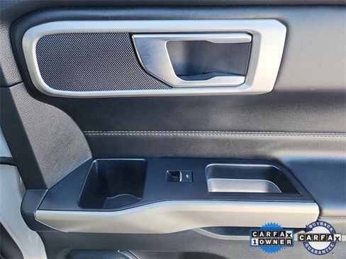 Certified 2022 Ford Explorer XLT w/ Equipment Group 202A image 31