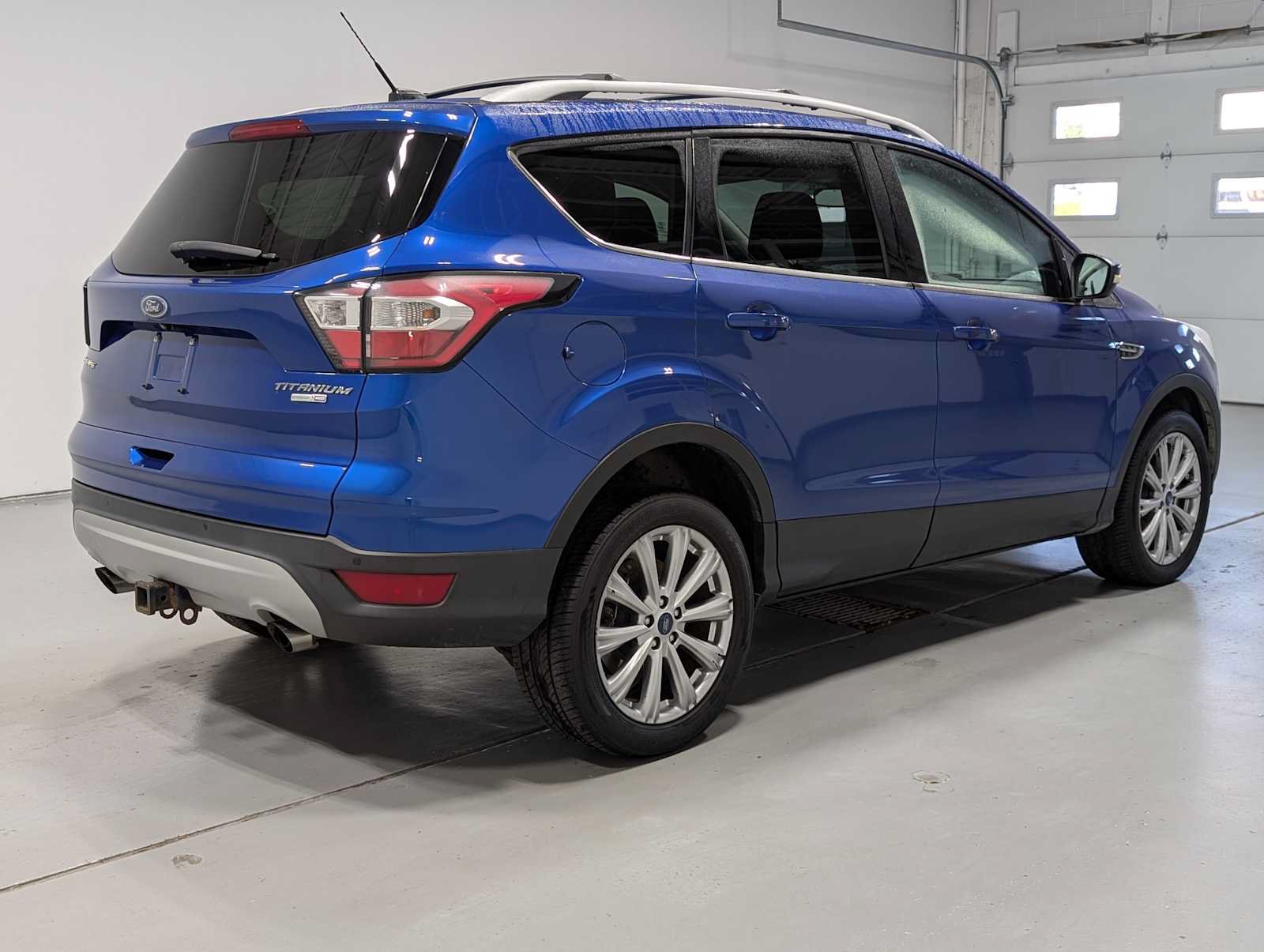 Used 2017 Ford Escape Titanium AWD/4WD image 8
