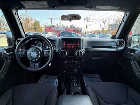 Used 2013 Jeep Wrangler Unlimited Sport AWD/4WD image 34