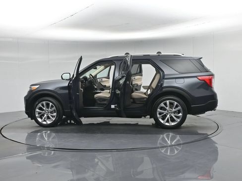 Used 2023 Ford Explorer Platinum AWD/4WD image 36
