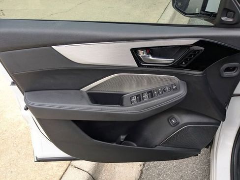 Used 2024 Acura MDX SH-AWD image 28
