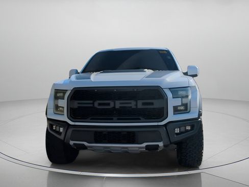 Certified 2019 Ford F150 Raptor w/ Equipment Group 802A Luxury image 7