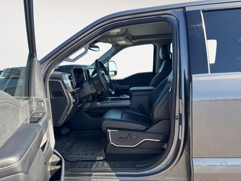 Used 2023 Ford F250 Lariat w/ Tow Technology Package AWD/4WD image 36