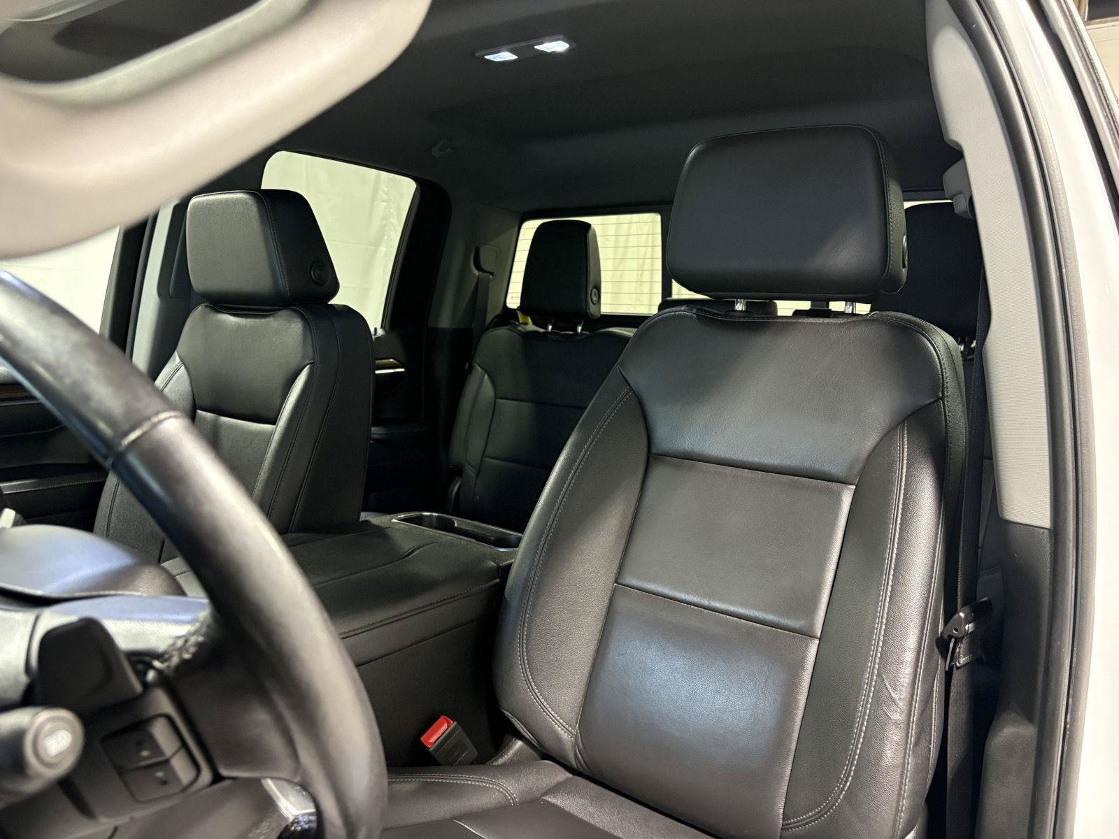 Used 2023 Chevrolet Silverado 1500 RST AWD/4WD image 36