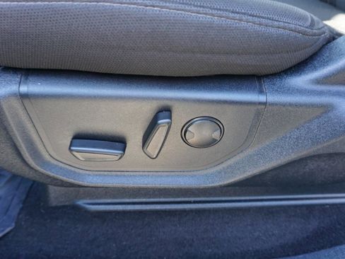 Used 2019 Ford F150 XLT w/ Equipment Group 302A Luxury image 18