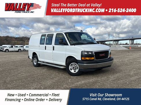 Used 2023 GMC Savana 2500 w/ Driver Convenience Package image 1