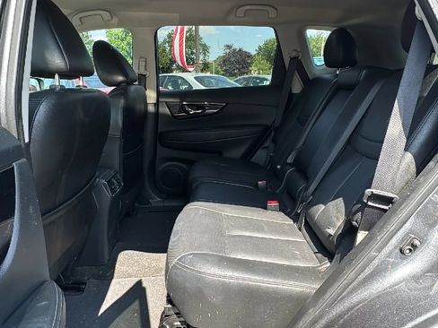 Used 2018 Nissan Rogue SL AWD/4WD image 15