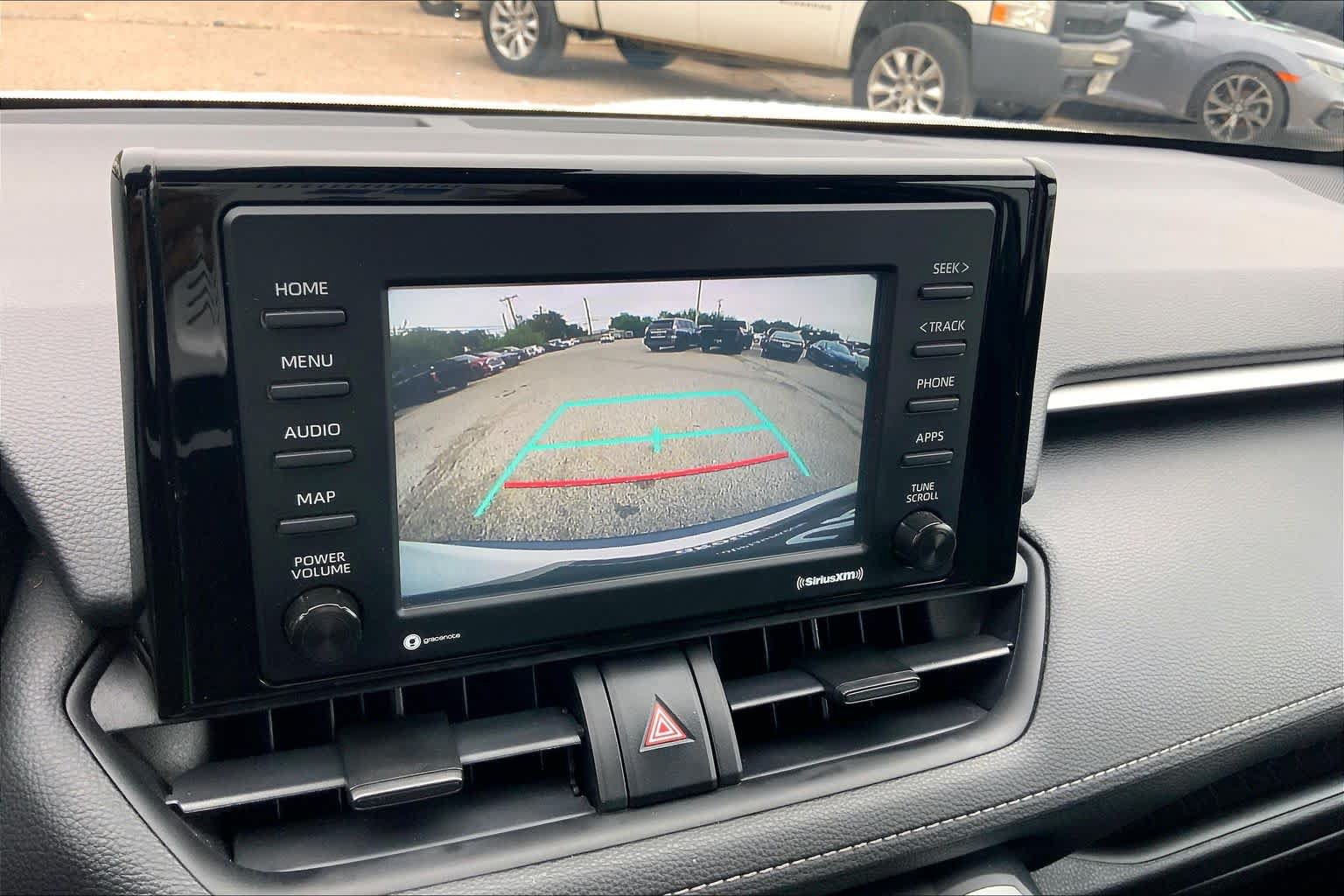 Used 2020 Toyota RAV4 XLE FWD image 26