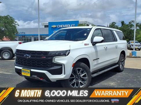 Used 2023 Chevrolet Suburban Z71 AWD/4WD image 1