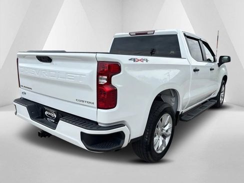 Used 2024 Chevrolet Silverado 1500 Custom image 7