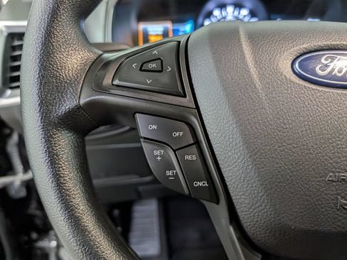 Used 2024 Ford Edge SE w/ Cargo Accessory Package AWD/4WD image 18