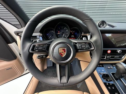 New 2026 Porsche Macan AWD/4WD image 21
