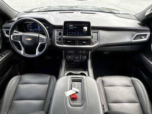 Used 2023 Chevrolet Tahoe LT w/ Luxury Package AWD/4WD image 19