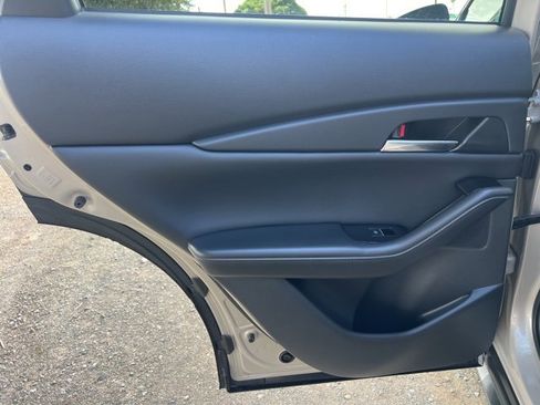 Used 2024 MAZDA CX-30 AWD 2.5 S w/ Preferred Package image 19