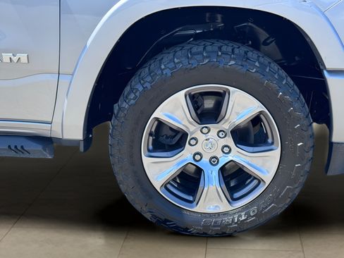 Used 2021 RAM 1500 Laramie w/ Sport Appearance Package AWD/4WD image 45