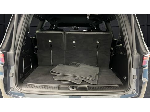 Used 2023 Jeep Wagoneer 4WD image 25