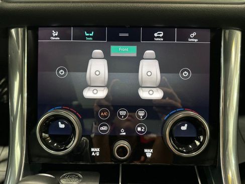 Used 2019 Land Rover Range Rover Sport HSE AWD/4WD image 56
