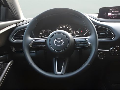 Used 2025 MAZDA CX-30 2.5 Turbo w/ Premium Package image 17