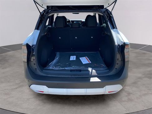 New 2026 Nissan Kicks SV image 18