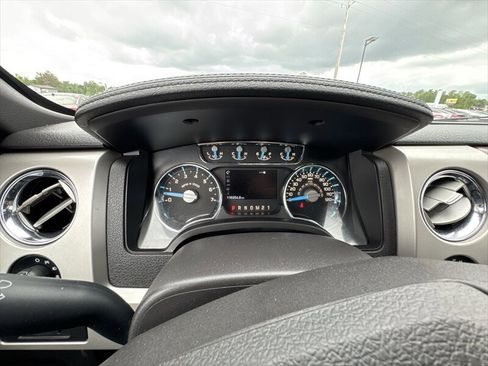 Used 2014 Ford F150 Lariat w/ Lariat Chrome Package AWD/4WD image 17