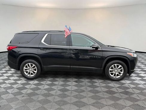 Used 2020 Chevrolet Traverse LT FWD image 8