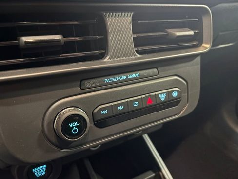 New 2026 Ford Maverick XLT AWD/4WD image 18