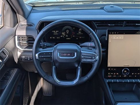 Used 2025 GMC Terrain Elevation w/ Elevation Premium Package image 23