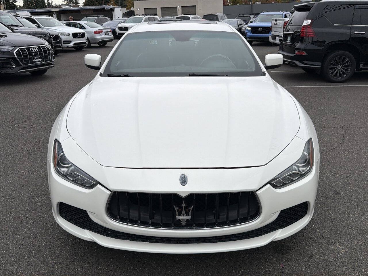 Used 2016 Maserati Ghibli S RWD image 10