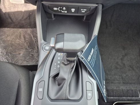 New 2026 Kia K4 LXS image 9