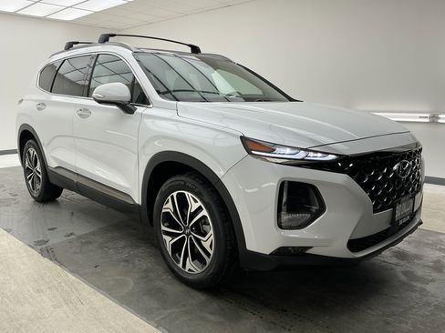 Used 2020 Hyundai Santa Fe Limited image 3