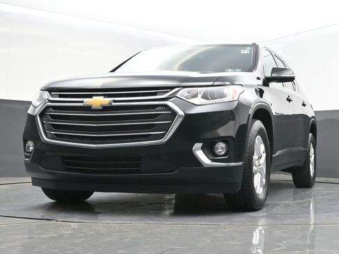 Used 2020 Chevrolet Traverse LT AWD/4WD image 39