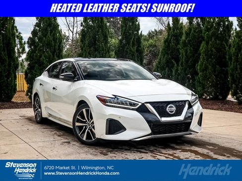 Used 2023 Nissan Maxima SL image 1