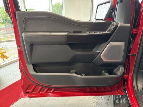 Used 2022 Ford F150 Raptor w/ Equipment Group 801A High AWD/4WD image 40