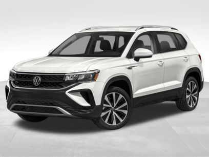 Used 2022 Volkswagen Taos SE w/ IQ.Drive SE Package