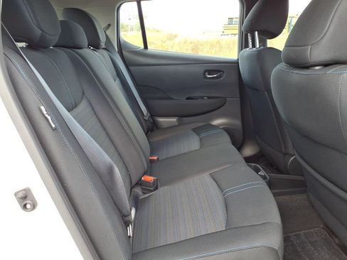 Used 2025 Nissan Leaf SV Plus FWD image 10