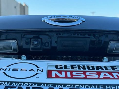 Used 2021 Nissan Sentra SV FWD image 14