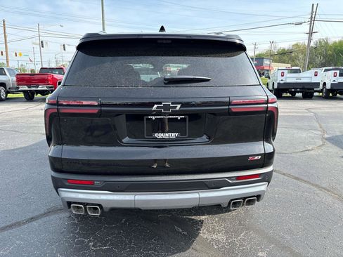 New 2026 Chevrolet Traverse Z71 w/ Driver Confidence Package AWD/4WD image 4