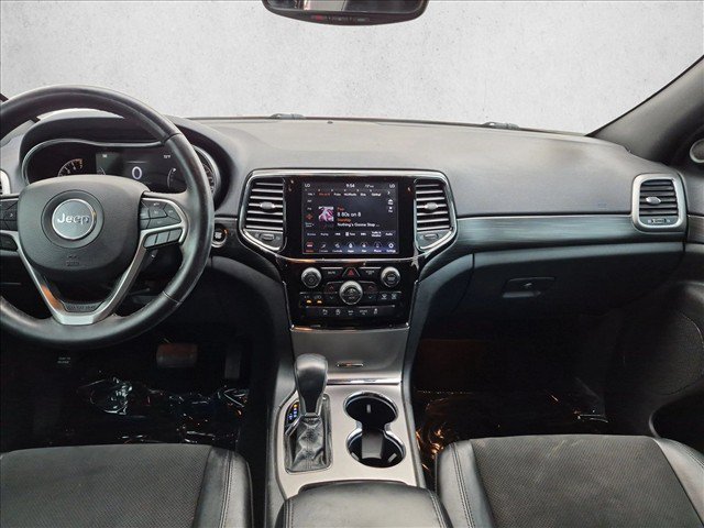 Used 2019 Jeep Grand Cherokee Altitude RWD image 18