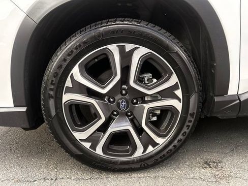 Used 2024 Subaru Ascent Limited AWD/4WD image 35