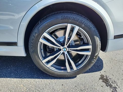 Certified 2025 BMW X7 M60i AWD/4WD image 20