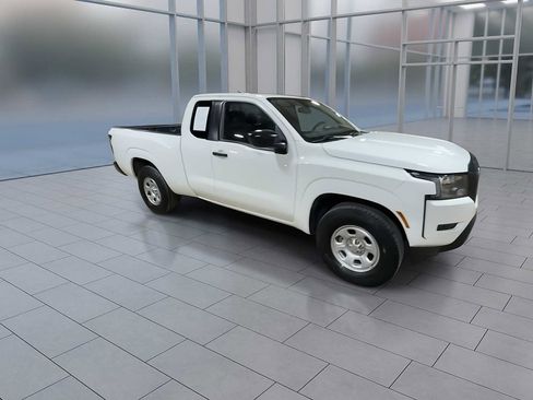 Used 2024 Nissan Frontier S w/ S Utility Package image 3