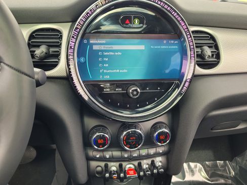 Used 2023 MINI Cooper S image 22