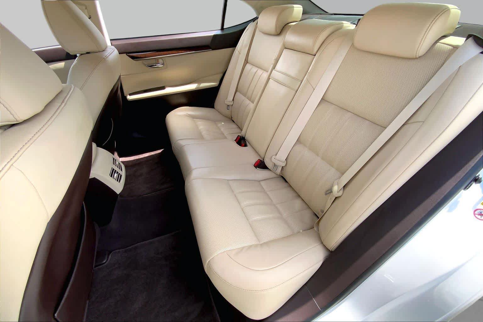 Used 2017 Lexus ES 350 w/ Luxury Package FWD image 20