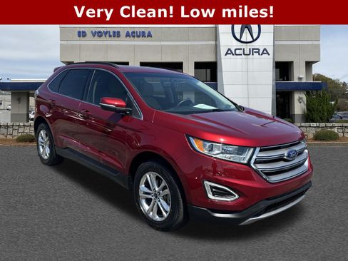 Used 2017 Ford Edge SEL w/ Equipment Group 201A FWD image 3