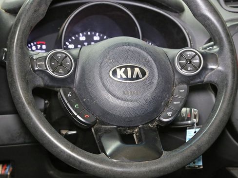 Used 2014 Kia Soul image 6