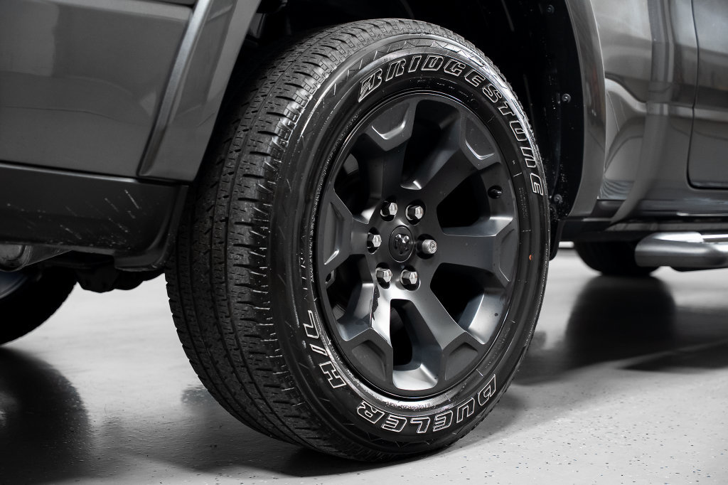 Used 2025 RAM 1500 Big Horn RWD image 8